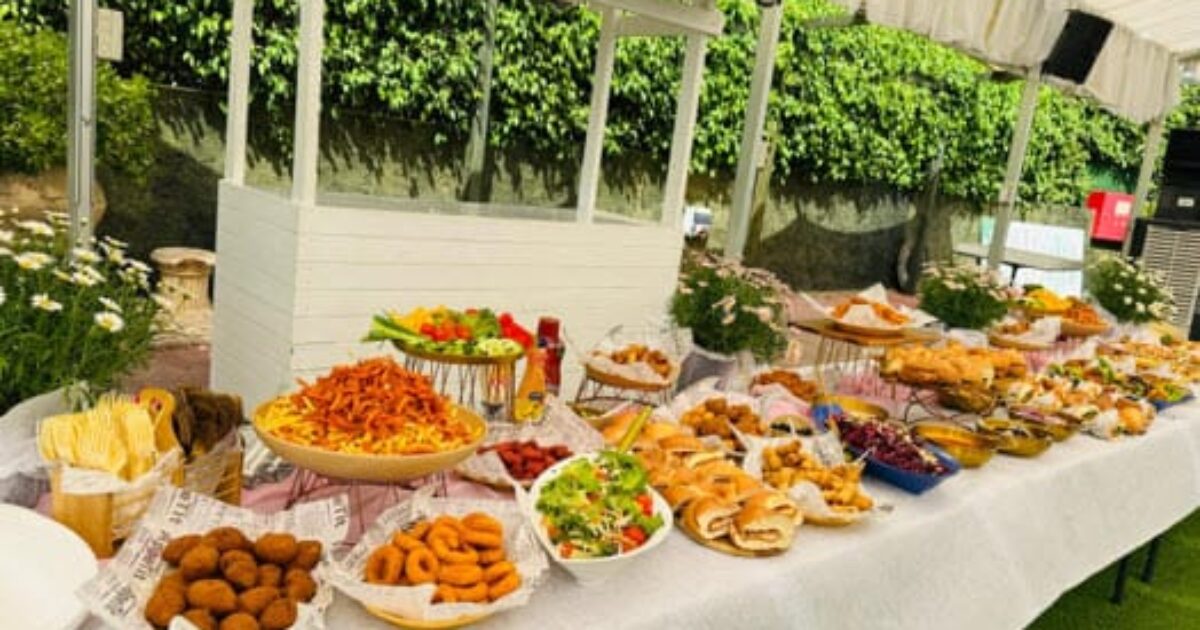 שולחן שוק: חוויה קולינרית מרהיבה לכל אירוע