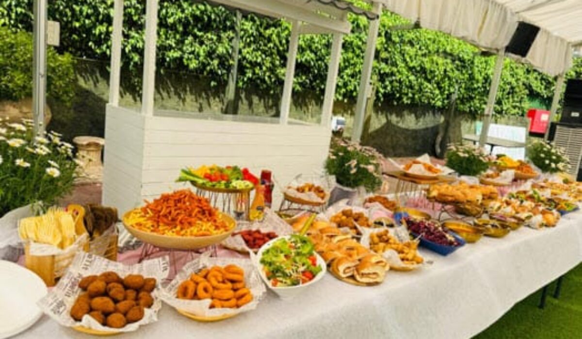 שולחן שוק: חוויה קולינרית מרהיבה לכל אירוע