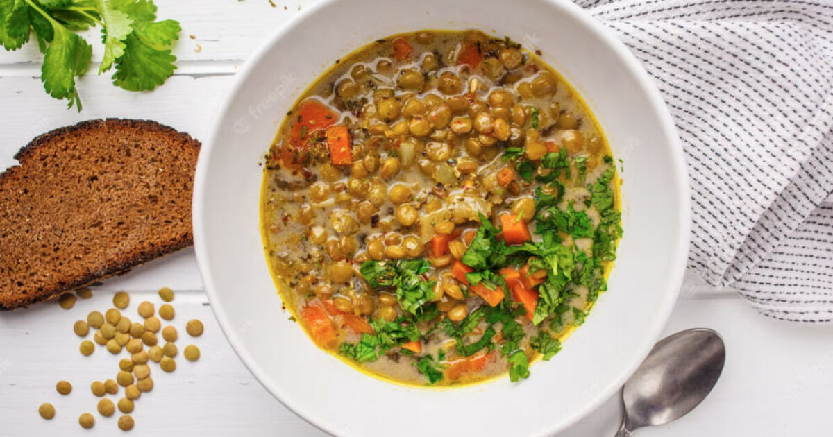 מתכון למרק עדשים ירוקים מרוקאי