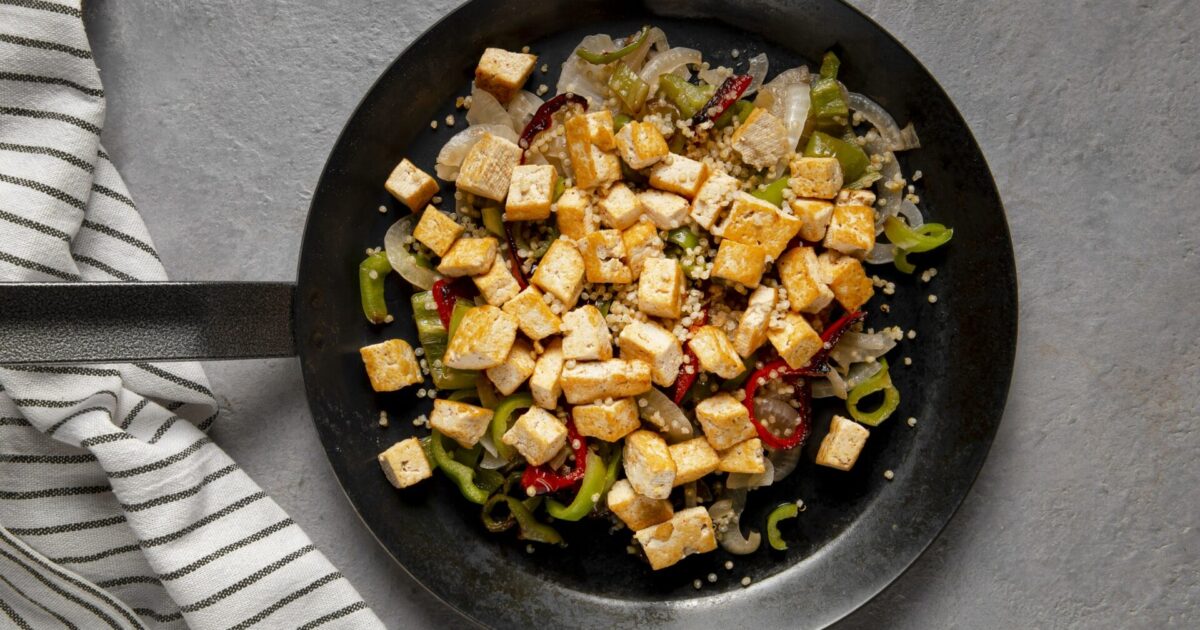 תבשיל טופו וירקות